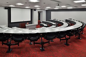 Hawthorne Inn and Conference Center