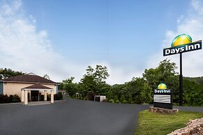 Days Inn by Wyndham Donegal