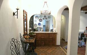 The Eagle Inn