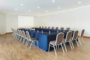 Courtyard by Marriott Puebla Las Animas