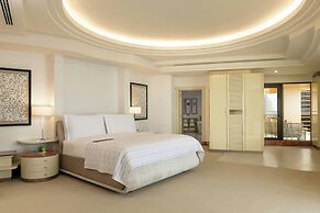 Le Royal Meridien Beach Resort And Spa