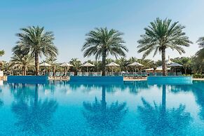 Le Royal Meridien Beach Resort And Spa