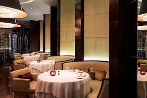 Le Royal Meridien Beach Resort And Spa