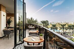 Le Royal Meridien Beach Resort And Spa