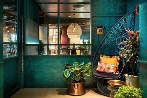 Le Royal Meridien Beach Resort And Spa