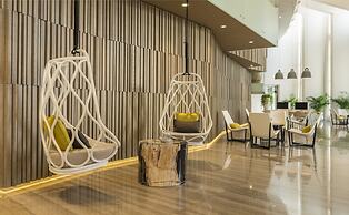Le Royal Meridien Beach Resort And Spa