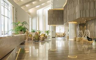 Le Royal Meridien Beach Resort And Spa