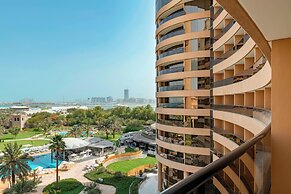 Le Royal Meridien Beach Resort And Spa