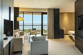 Le Royal Meridien Beach Resort And Spa