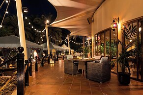 Le Royal Meridien Beach Resort And Spa