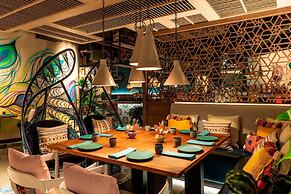 Le Royal Meridien Beach Resort And Spa