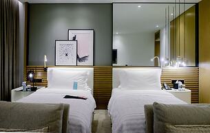Le Royal Meridien Beach Resort And Spa