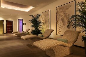 Le Royal Meridien Beach Resort And Spa