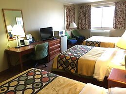 Super 8 by Wyndham Howe