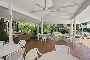 Agincourt Beachfront Apartments