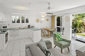 Agincourt Beachfront Apartments