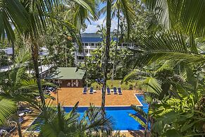 Agincourt Beachfront Apartments