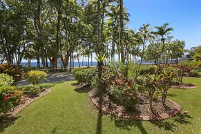 Agincourt Beachfront Apartments