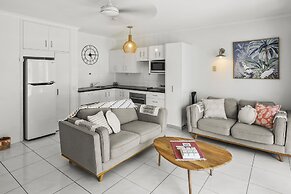 Agincourt Beachfront Apartments