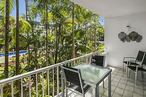 Agincourt Beachfront Apartments