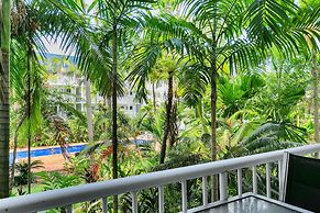 Agincourt Beachfront Apartments