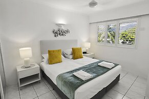 Agincourt Beachfront Apartments