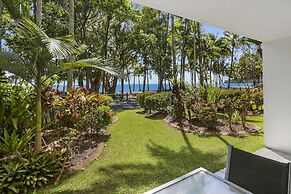 Agincourt Beachfront Apartments