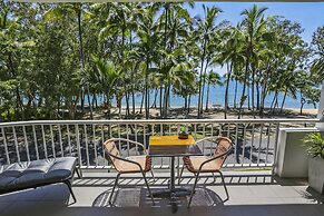 Agincourt Beachfront Apartments