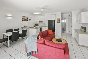 Agincourt Beachfront Apartments