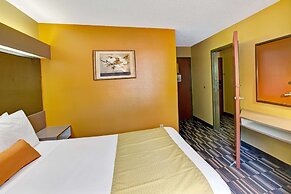 Microtel Inn & Suites by Wyndham Gatlinburg