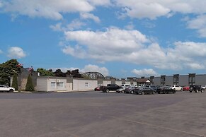 Travelodge by Wyndham Miramichi New Brunswick