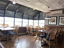Travelodge by Wyndham Miramichi New Brunswick
