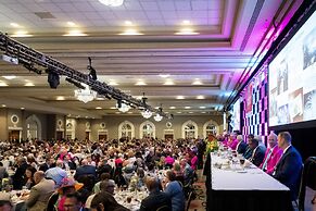 Galt House Hotel Trademark Collection by Wyndham