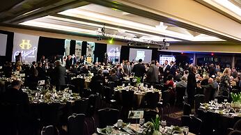 Galt House Hotel Trademark Collection by Wyndham