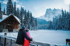Emerald Lake Lodge