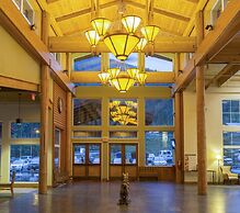 Holland America Denali Lodge