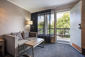 Nightelier Doncaster