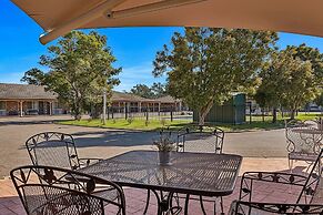 Quality Inn Carriage House