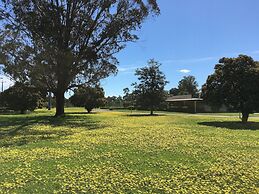 Quality Inn Carriage House