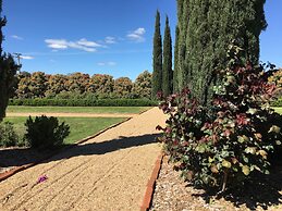 Quality Inn Carriage House