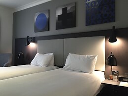 Silkari Urban CKS Sydney Airport Hotel