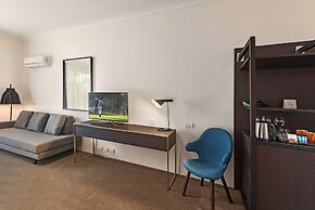 Silkari Urban CKS Sydney Airport Hotel