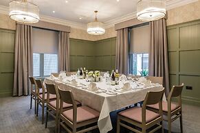 Palm Court Hotel