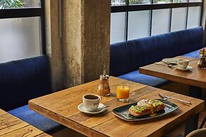 Hotel Indigo Madrid - Princesa by IHG