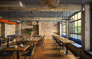 Hotel Indigo Madrid - Princesa by IHG