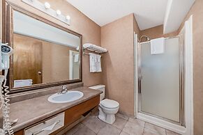 Stony Plain Inn and Suites