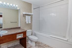 Stony Plain Inn and Suites