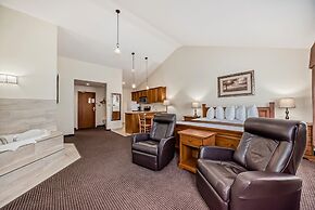 Stony Plain Inn and Suites
