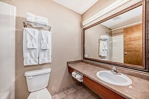 Stony Plain Inn and Suites
