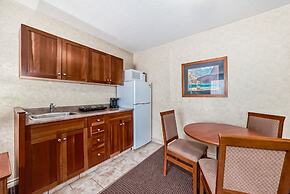 Stony Plain Inn and Suites